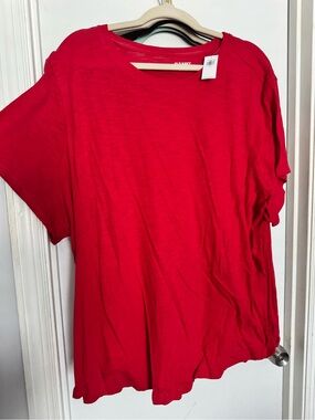 Old Navy Bright Red Short-Sleeve Crew Neck Tee